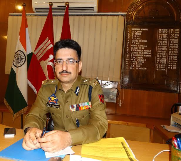 Father, 3-year old son killed by unidentified gunmen in Sopore